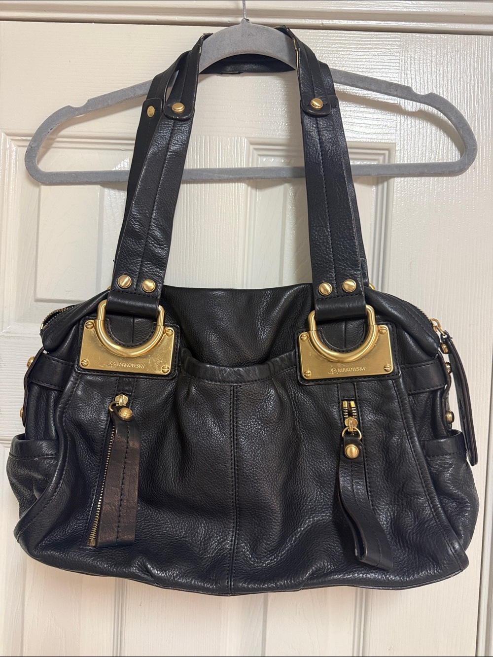 B. Makowsky A93783 Black Leather Pebbled Gold-Tone Hardware Shoulder Bag